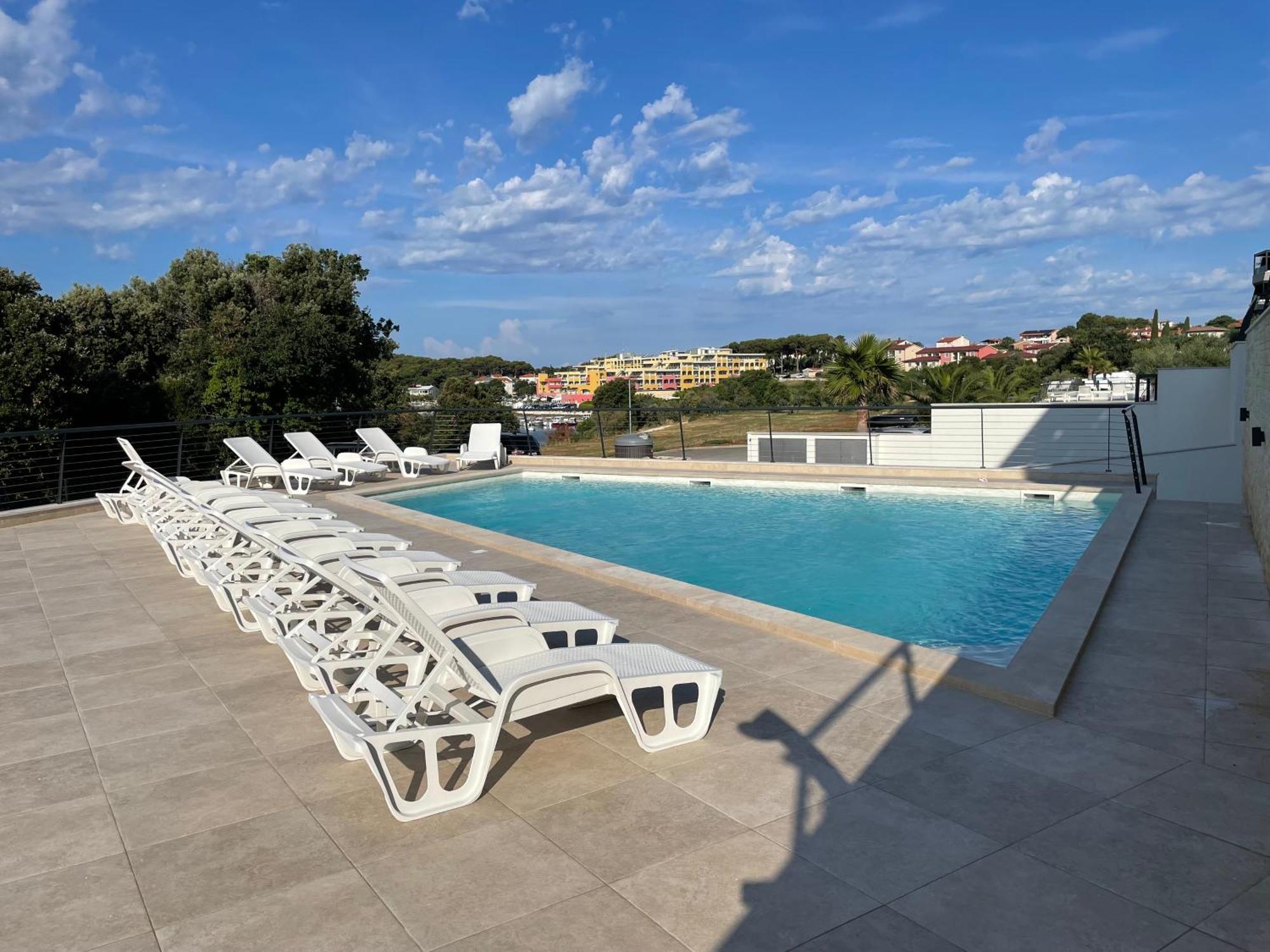 Apartman La Dolce Vita Banjole Bagian luar foto